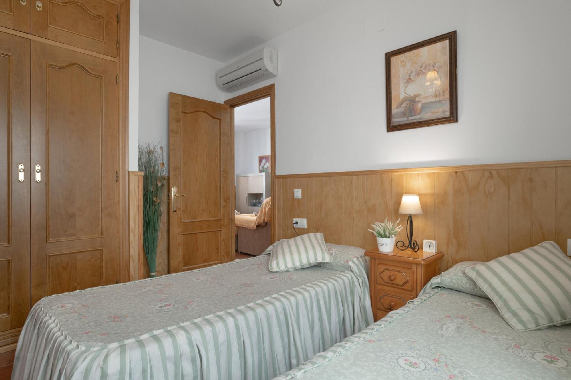 Apartamento Rocio - Solo Familias Conil De La Frontera Dış mekan fotoğraf